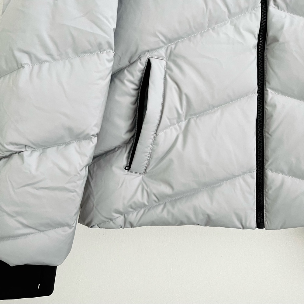 NWT Theory Stand Collar Puffer Down Jacket Silver Grey Down Size S - Picture 7 of 8